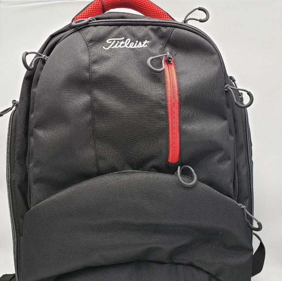 titleist essential large backpack